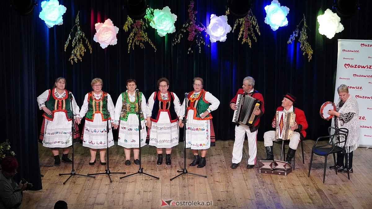 Majówka Kurpiowska w Kadzidle – święto integracji, tradycji i dobrej zabawy [14.05.2025] - zdjęcie #9 - eOstroleka.pl