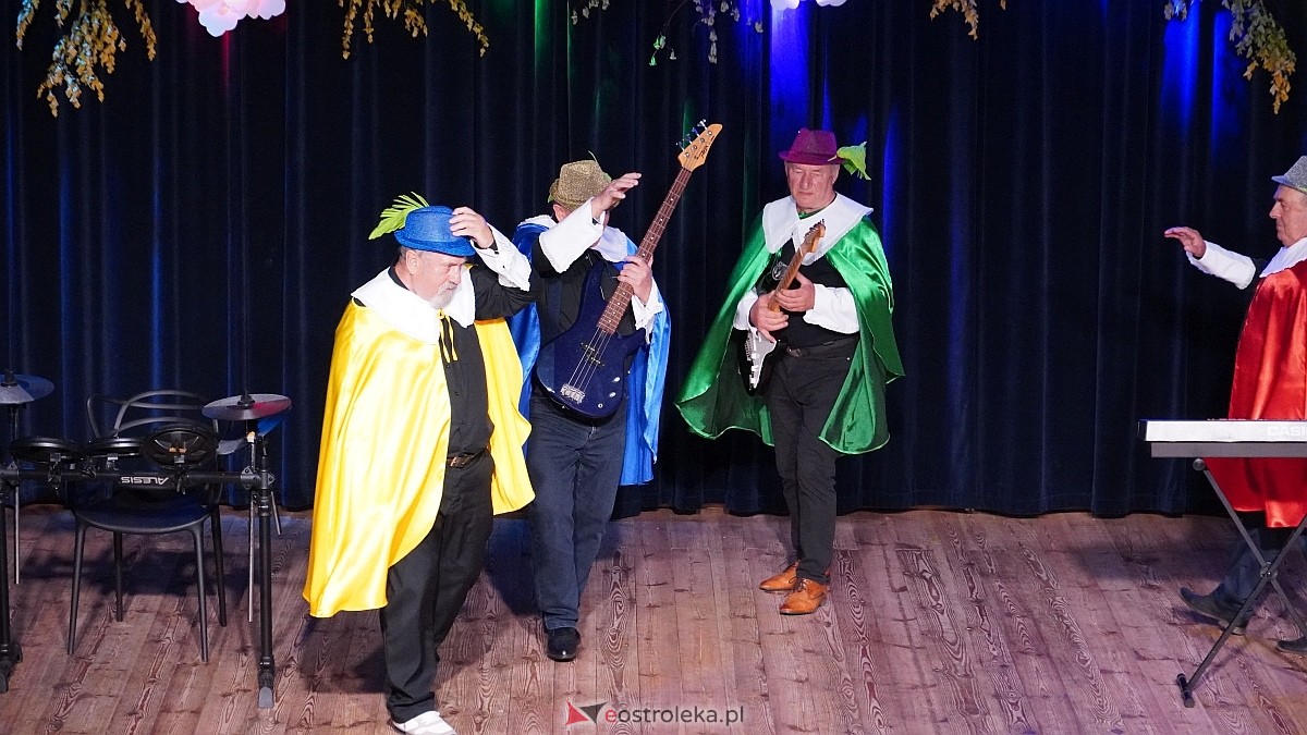 Majówka Kurpiowska w Kadzidle – święto integracji, tradycji i dobrej zabawy [14.05.2025] - zdjęcie #2 - eOstroleka.pl