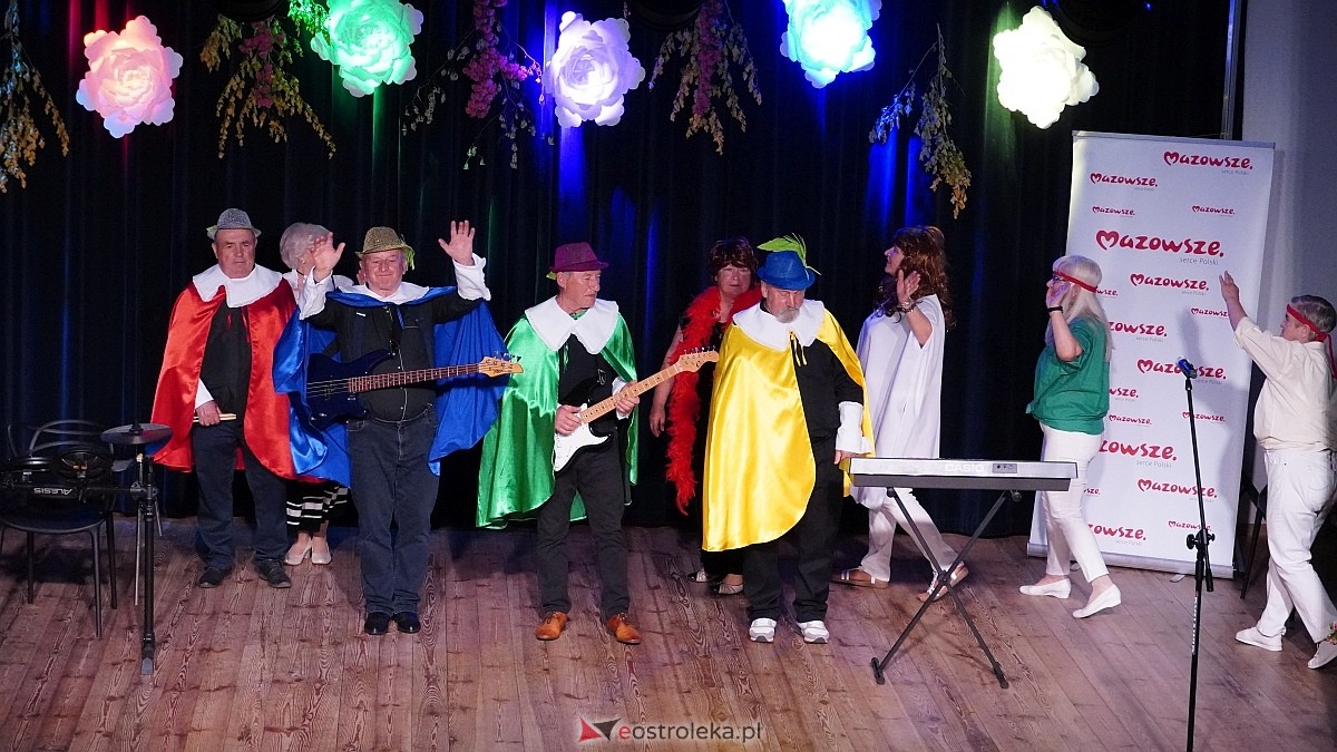 Majówka Kurpiowska w Kadzidle – święto integracji, tradycji i dobrej zabawy [14.05.2025] - zdjęcie #1 - eOstroleka.pl