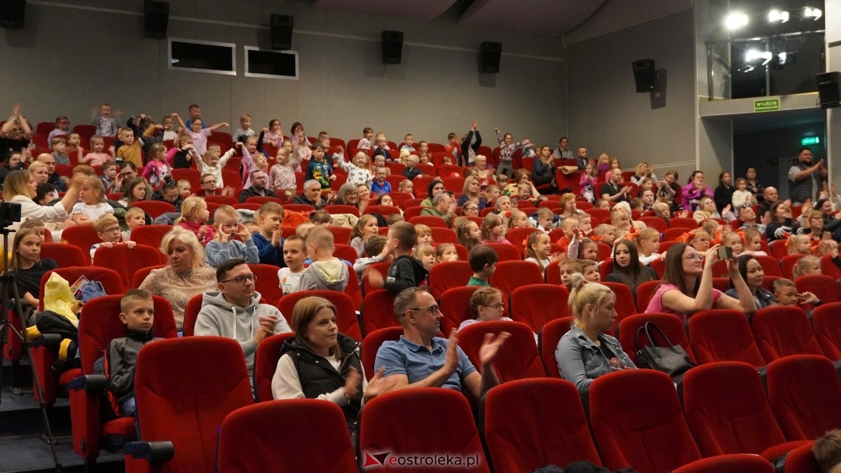 X Dziecięcy Festiwal Tańca Kraina Misiów [15.05.2025] - zdjęcie #74 - eOstroleka.pl