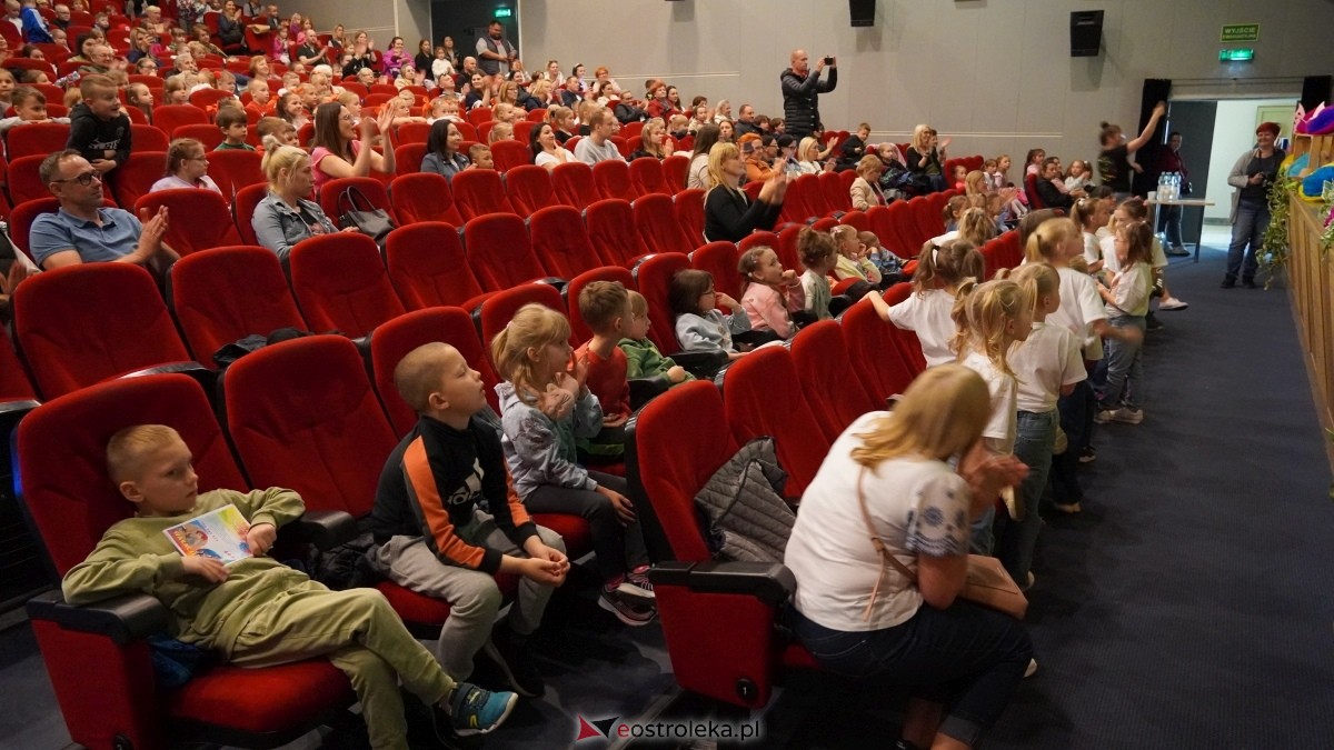 X Dziecięcy Festiwal Tańca Kraina Misiów [15.05.2025] - zdjęcie #68 - eOstroleka.pl