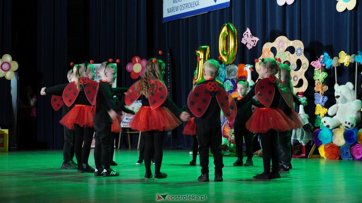 X Dziecięcy Festiwal Tańca Kraina Misiów [15.05.2025] - zdjęcie #35 - eOstroleka.pl