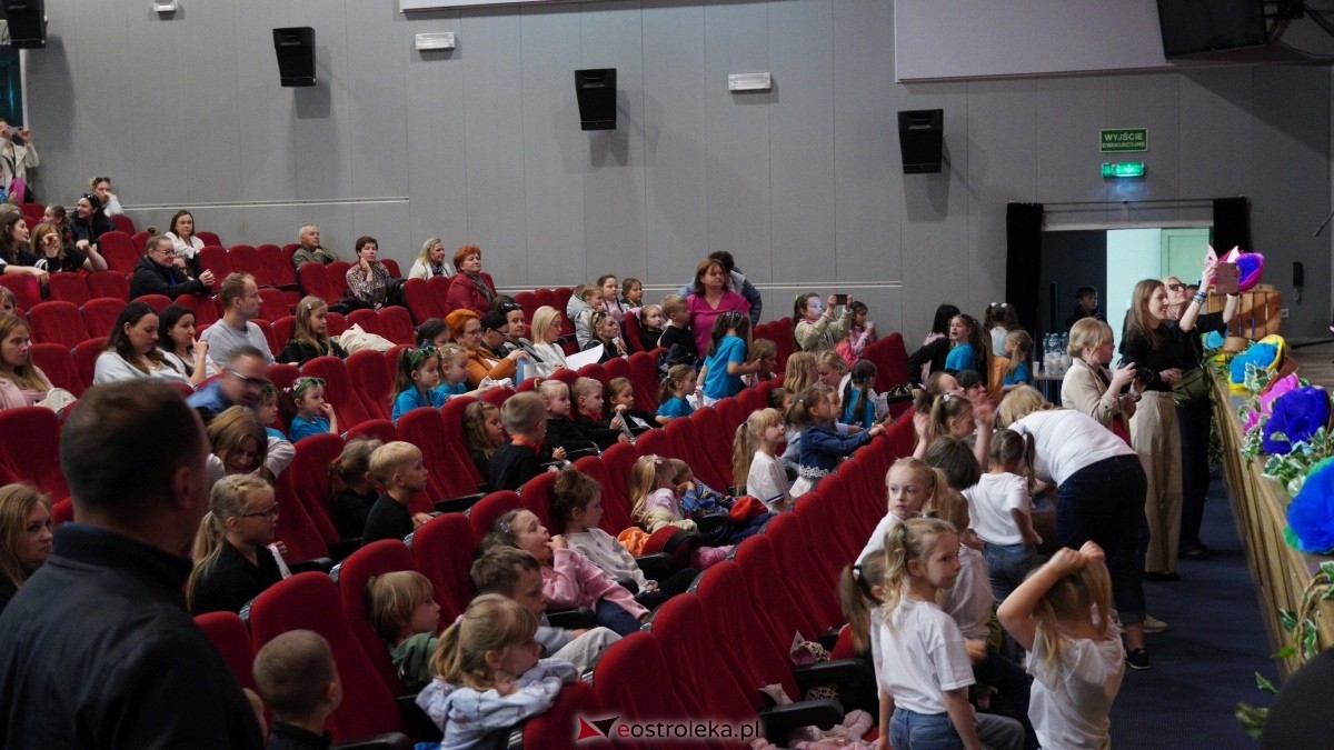 X Dziecięcy Festiwal Tańca Kraina Misiów [15.05.2025] - zdjęcie #8 - eOstroleka.pl