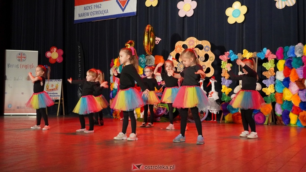 X Dziecięcy Festiwal Tańca Kraina Misiów [15.05.2025] - zdjęcie #1 - eOstroleka.pl