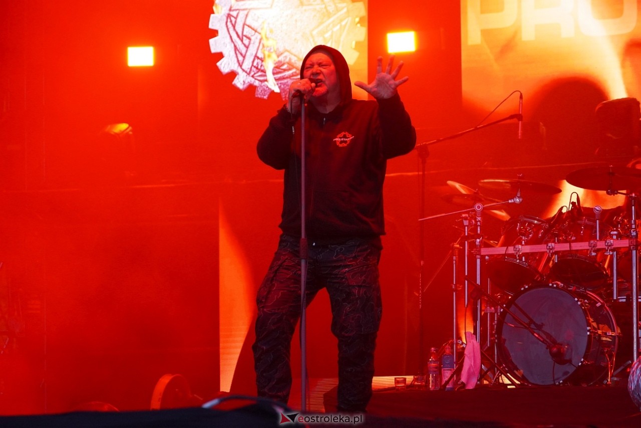 Dni Ostrołęki: Koncert zespołu PROLETARYAT [16.05.2025] - zdjęcie #99 - eOstroleka.pl