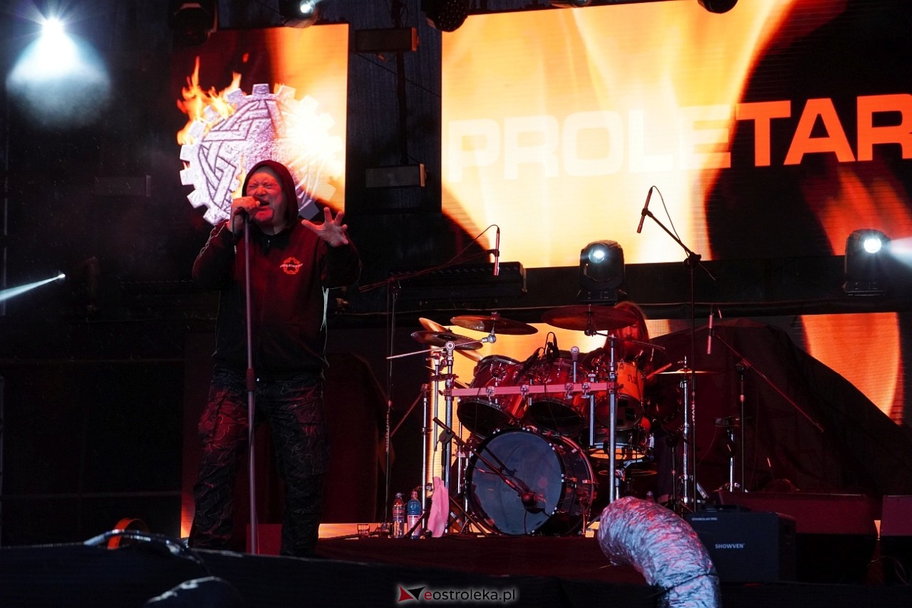 Dni Ostrołęki: Koncert zespołu PROLETARYAT [16.05.2025] - zdjęcie #77 - eOstroleka.pl