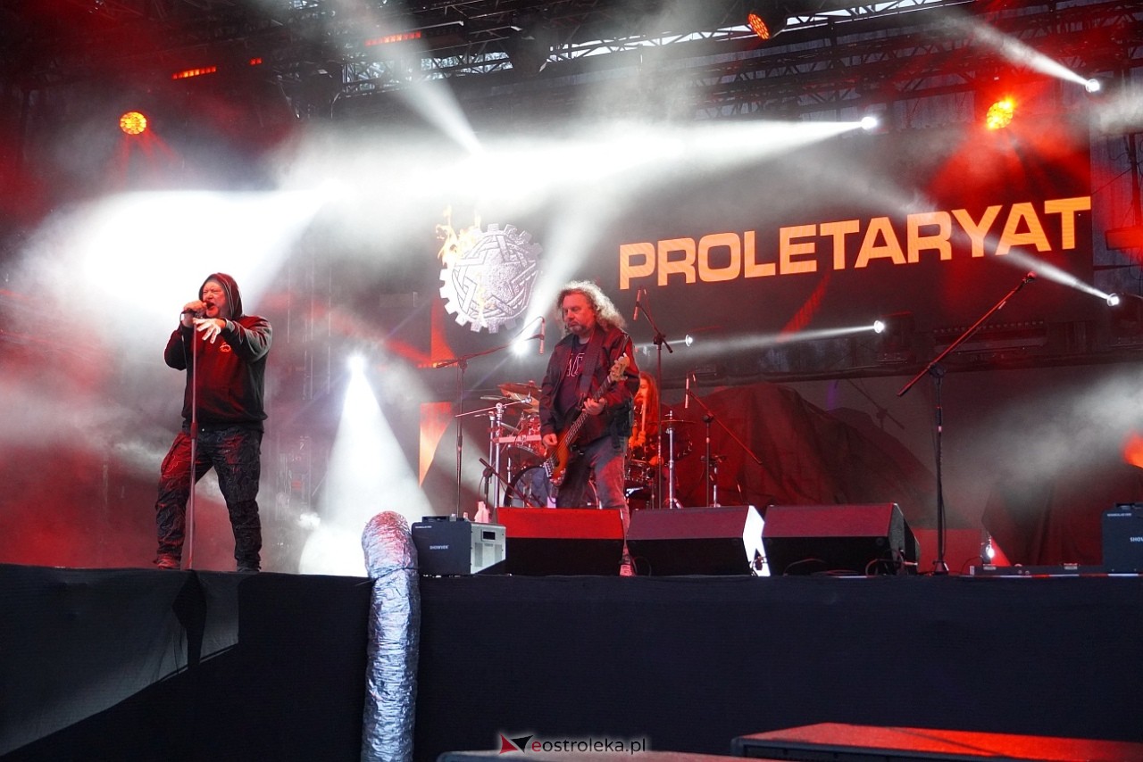 Dni Ostrołęki: Koncert zespołu PROLETARYAT [16.05.2025] - zdjęcie #55 - eOstroleka.pl