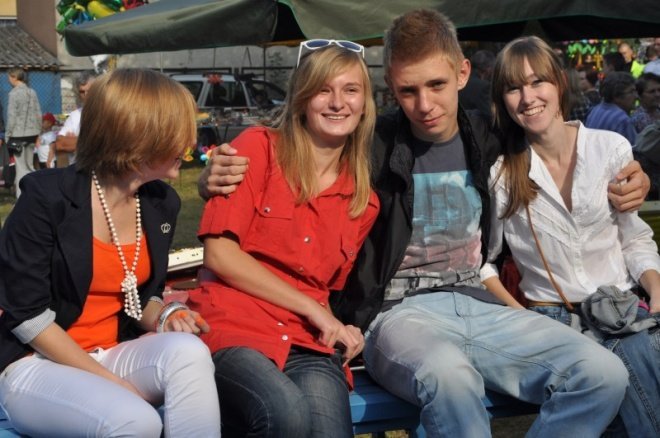 Dożynki gminne i festyn Pierwszy zajazd szlachecki w Troszynie (25.IX.2011) - zdjęcie #9 - eOstroleka.pl