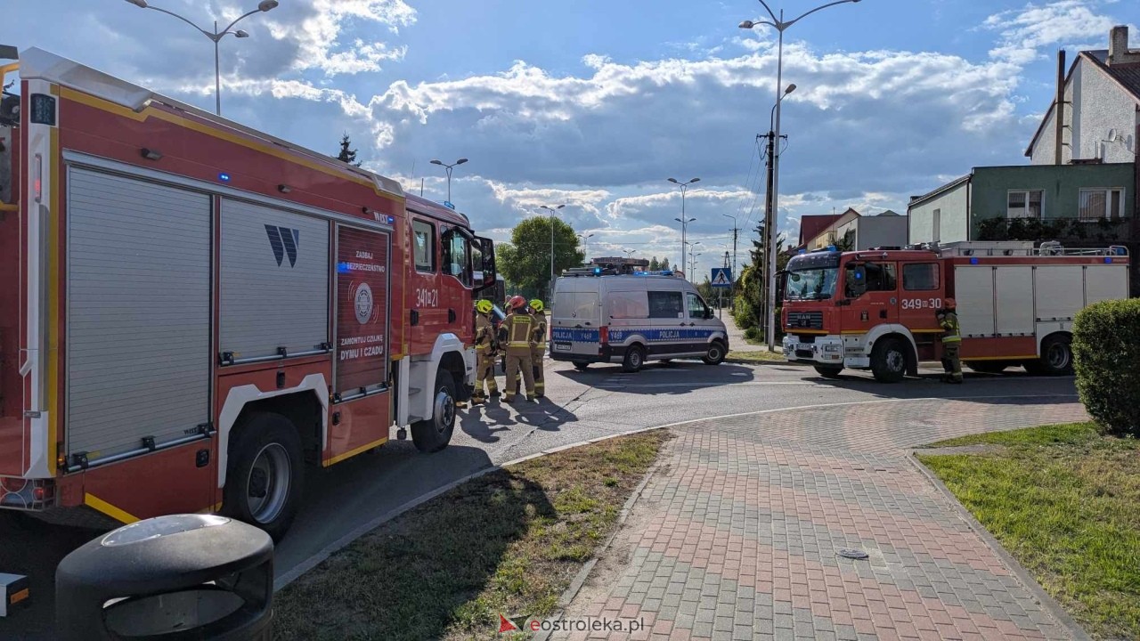 Wypadek na skrzyżowaniu ulic Korczaka i Poznańskiej [20.05.2025] - zdjęcie #11 - eOstroleka.pl