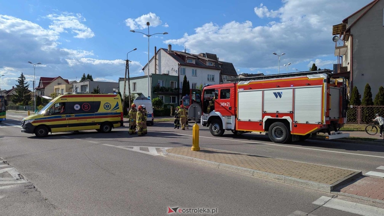 Wypadek na skrzyżowaniu ulic Korczaka i Poznańskiej [20.05.2025] - zdjęcie #10 - eOstroleka.pl