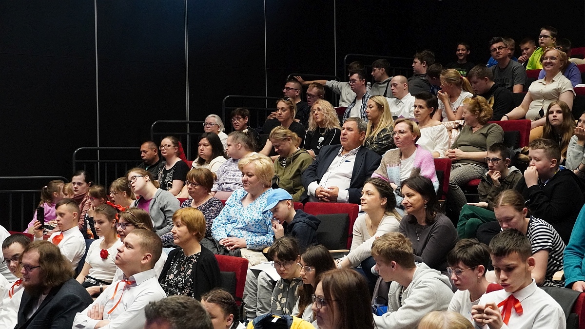 III Przegląd Teatralny Osób Niepełnosprawnych [21.05.2025] - zdjęcie #57 - eOstroleka.pl
