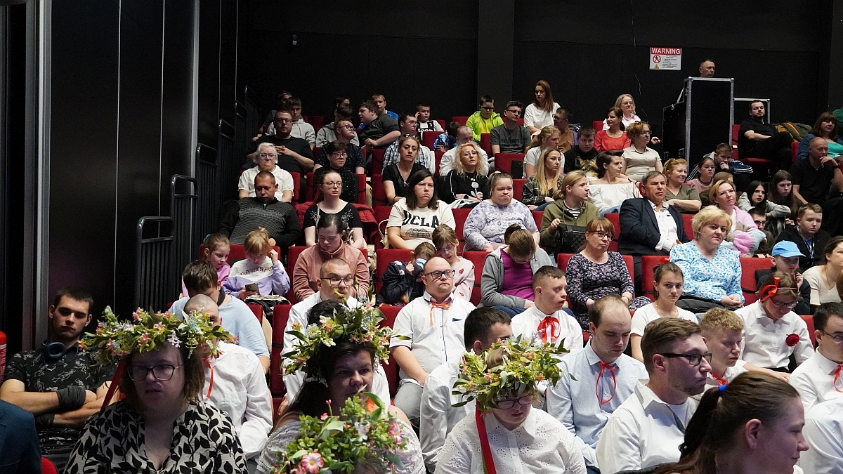 III Przegląd Teatralny Osób Niepełnosprawnych [21.05.2025] - zdjęcie #39 - eOstroleka.pl
