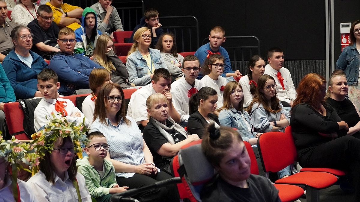 III Przegląd Teatralny Osób Niepełnosprawnych [21.05.2025] - zdjęcie #33 - eOstroleka.pl