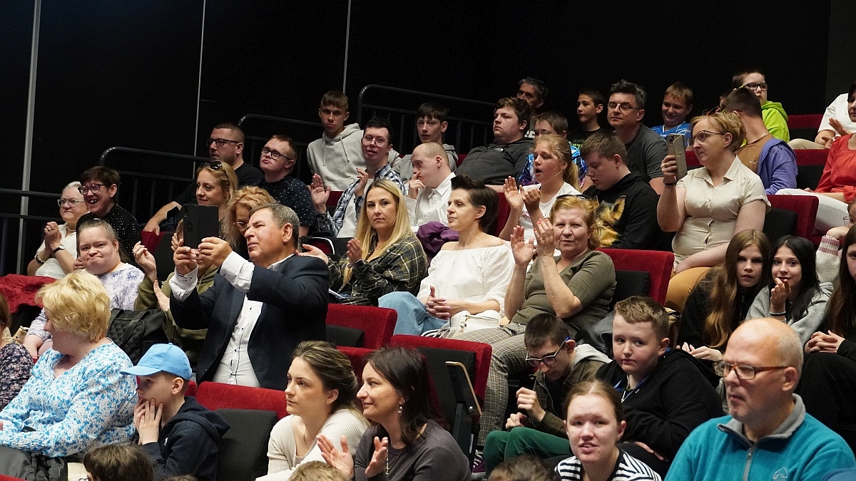 III Przegląd Teatralny Osób Niepełnosprawnych [21.05.2025] - zdjęcie #21 - eOstroleka.pl