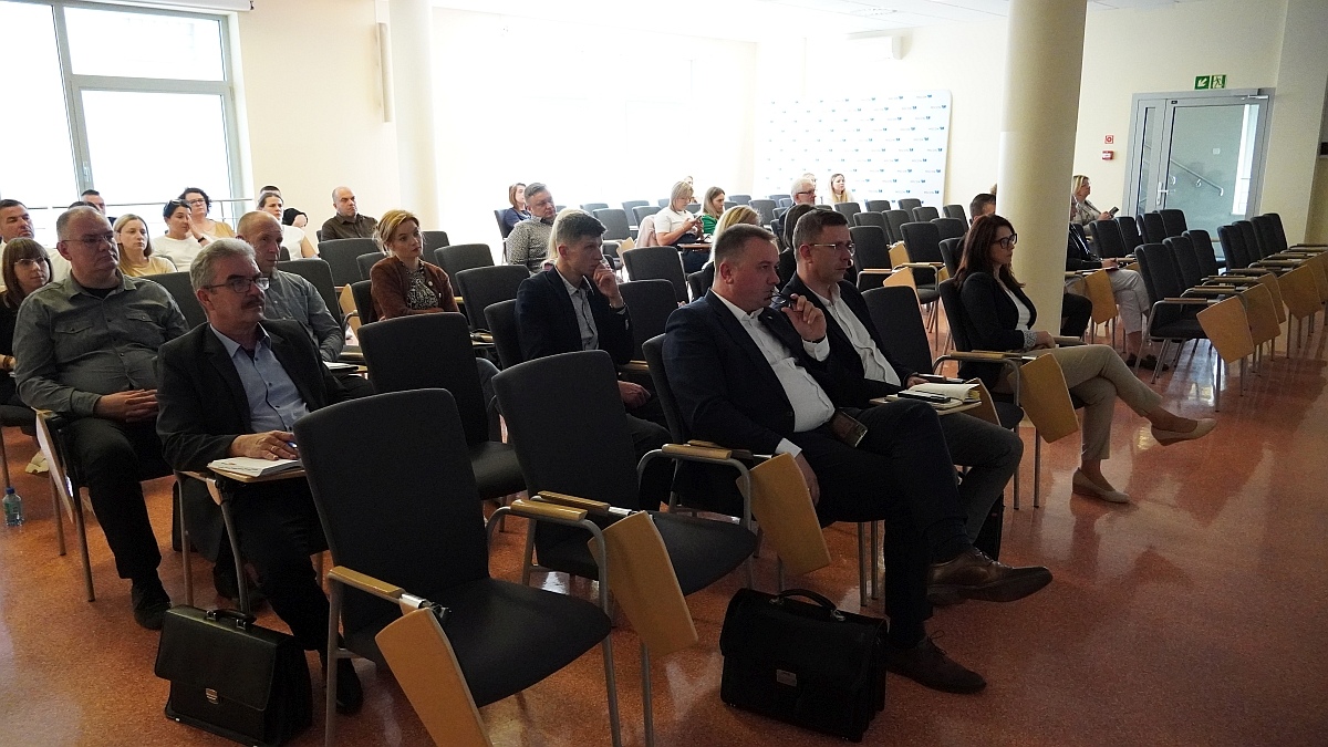 Spotkanie informacyjne o Mazowieckim Planie Gospodarki Odpadami [21.05.2025] - zdjęcie #11 - eOstroleka.pl