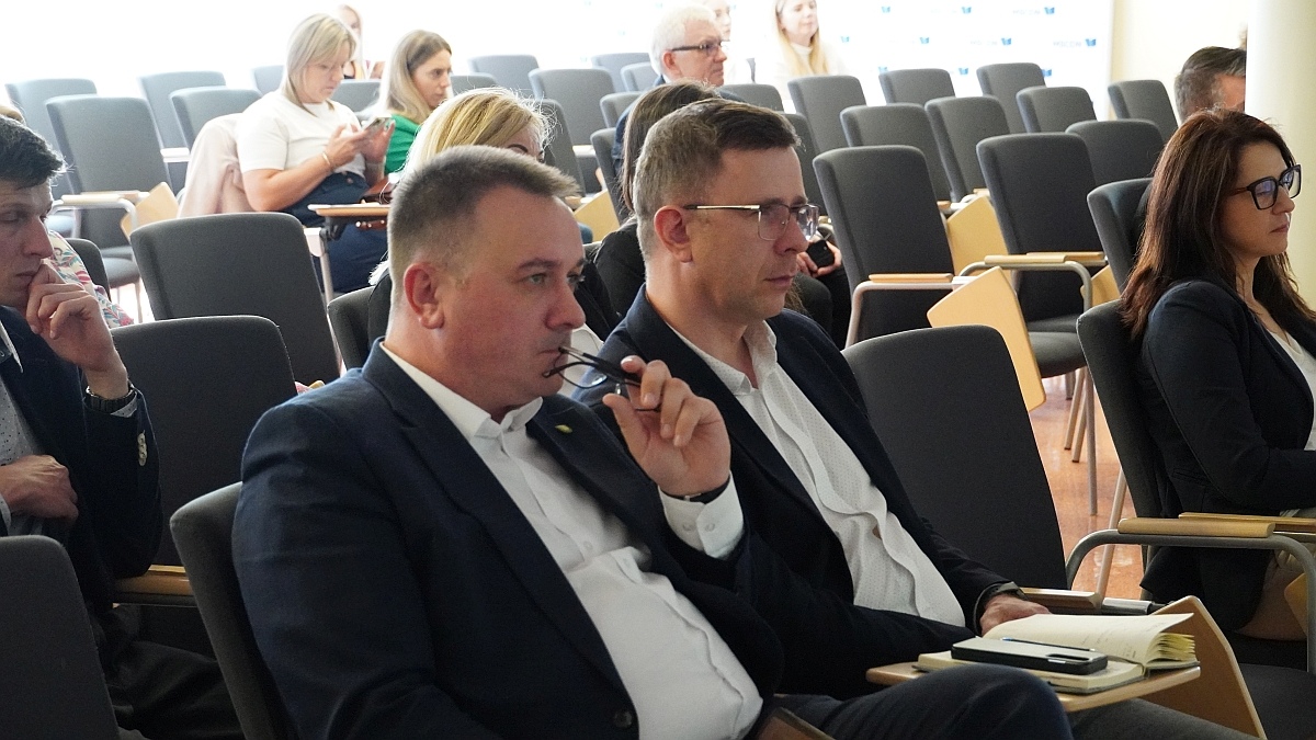 Spotkanie informacyjne o Mazowieckim Planie Gospodarki Odpadami [21.05.2025] - zdjęcie #10 - eOstroleka.pl