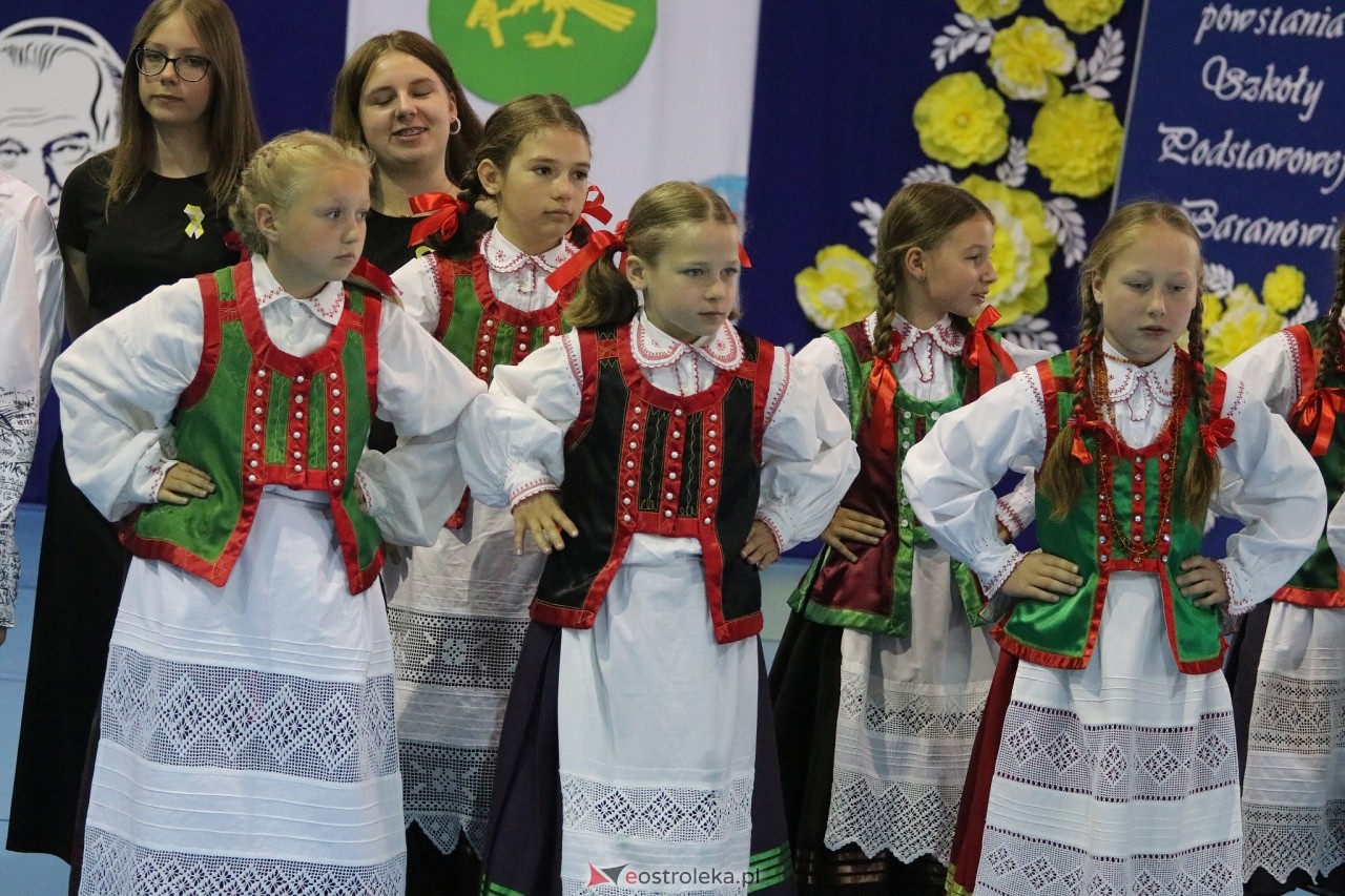 Jubileusz szkoły w Baranowie [23.05.2025] - zdjęcie #24 - eOstroleka.pl