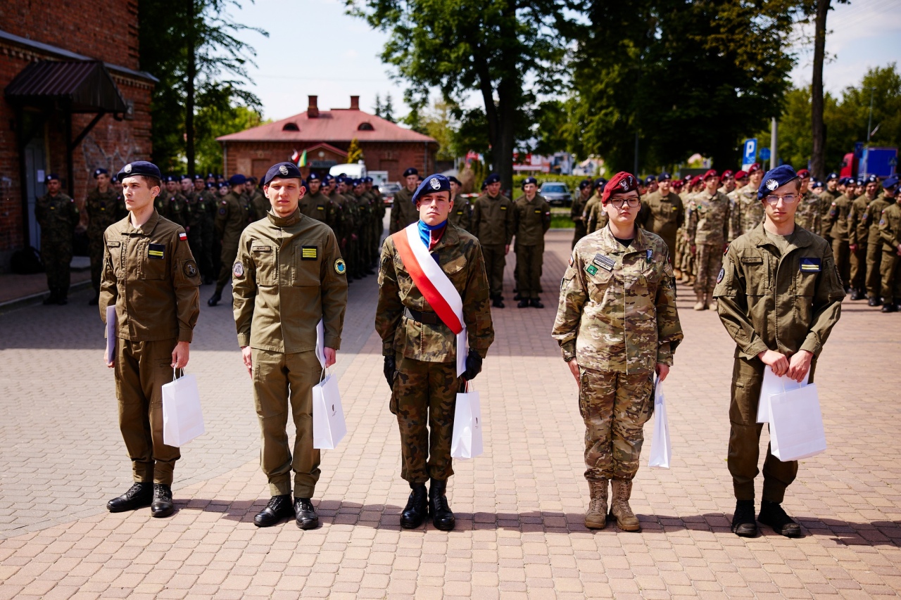 Obchody Dnia Kadeta w Ostrołęce [21.05.2025] - zdjęcie #1 - eOstroleka.pl