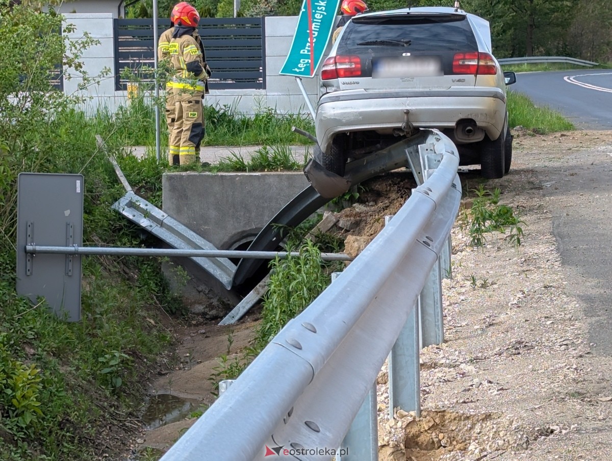 Wypadek na Słonecznej w Ostrołęce [23.05.2025] - zdjęcie #3 - eOstroleka.pl