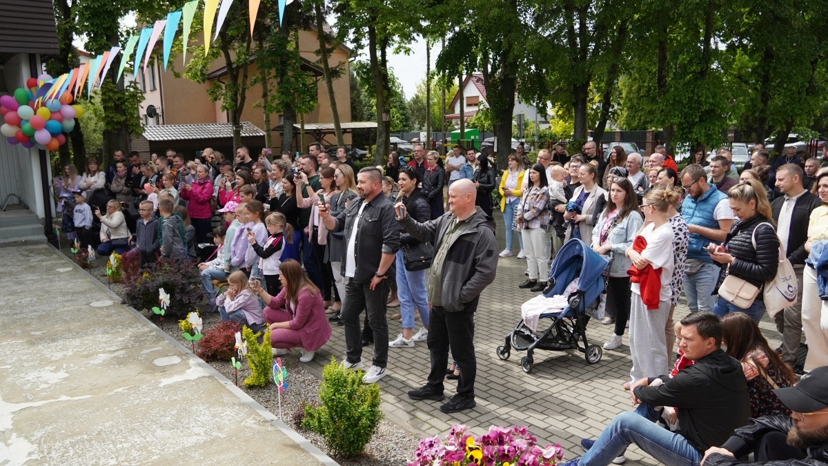 Piknik rodzinny w Przedszkolu Miejskim nr 10 w Ostrołęce [23.05.2025] - zdjęcie #52 - eOstroleka.pl