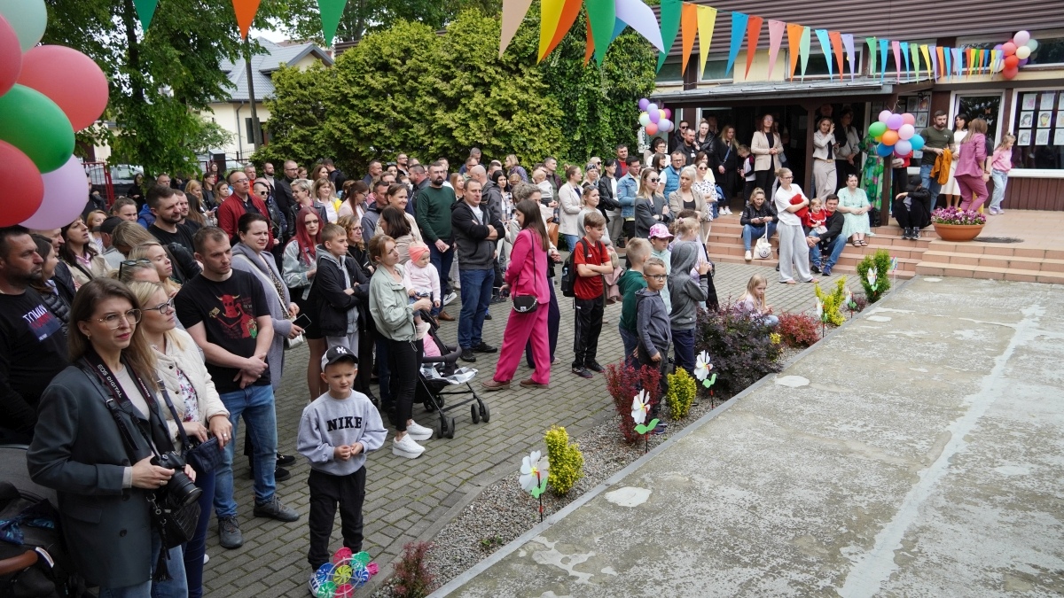 Piknik rodzinny w Przedszkolu Miejskim nr 10 w Ostrołęce [23.05.2025] - zdjęcie #42 - eOstroleka.pl