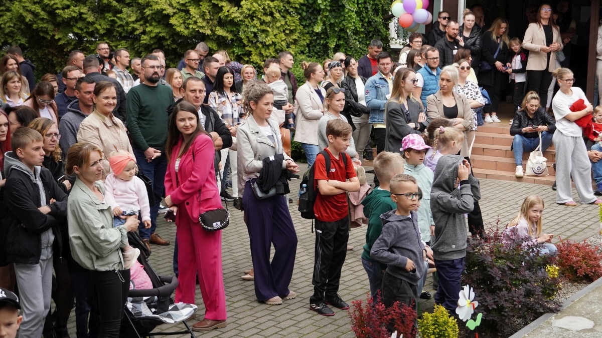 Piknik rodzinny w Przedszkolu Miejskim nr 10 w Ostrołęce [23.05.2025] - zdjęcie #41 - eOstroleka.pl