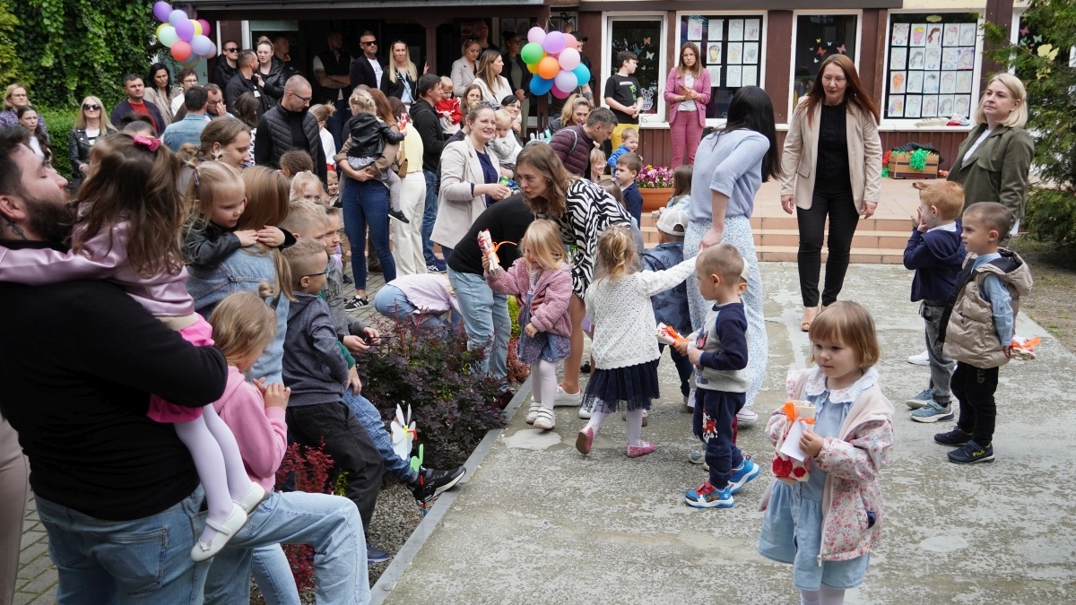 Piknik rodzinny w Przedszkolu Miejskim nr 10 w Ostrołęce [23.05.2025] - zdjęcie #31 - eOstroleka.pl