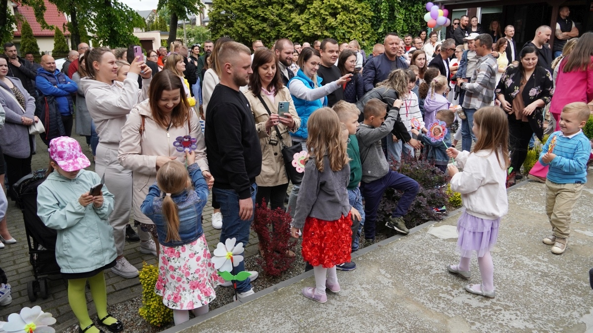 Piknik rodzinny w Przedszkolu Miejskim nr 10 w Ostrołęce [23.05.2025] - zdjęcie #23 - eOstroleka.pl