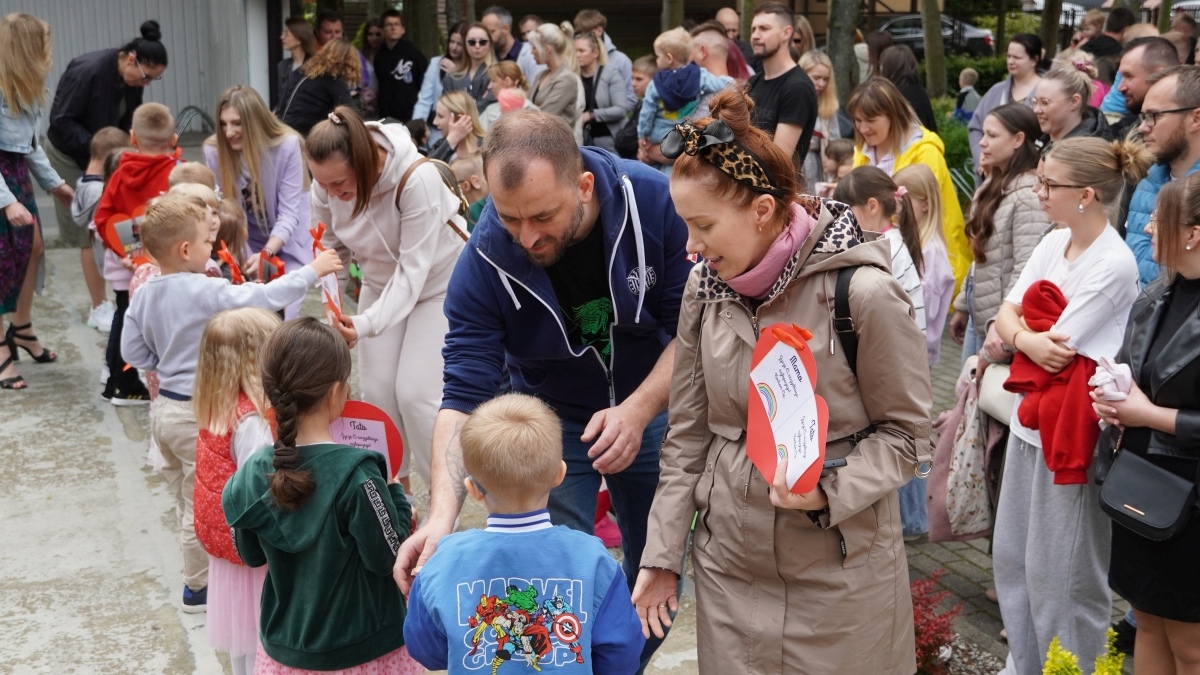 Piknik rodzinny w Przedszkolu Miejskim nr 10 w Ostrołęce [23.05.2025] - zdjęcie #9 - eOstroleka.pl