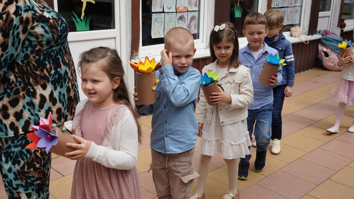 Piknik rodzinny w Przedszkolu Miejskim nr 10 w Ostrołęce [23.05.2025] - zdjęcie #6 - eOstroleka.pl