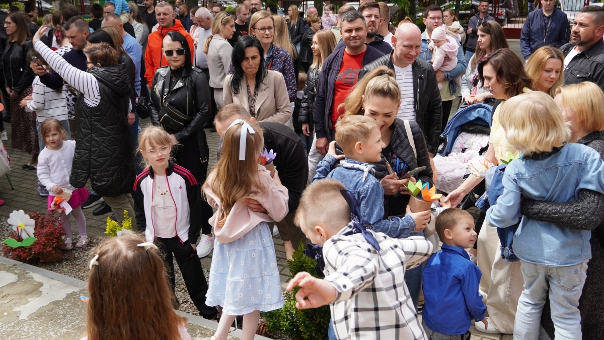 Piknik rodzinny w Przedszkolu Miejskim nr 10 w Ostrołęce [23.05.2025] - zdjęcie #1 - eOstroleka.pl