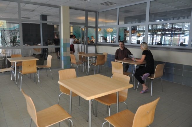 Restauracja w aquaparku otwarta. Od dziś zjesz tu najtańsze obiady w mieście (26.IX.2011) - zdjęcie #18 - eOstroleka.pl
