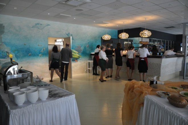 Restauracja w aquaparku otwarta. Od dziś zjesz tu najtańsze obiady w mieście (26.IX.2011) - zdjęcie #11 - eOstroleka.pl