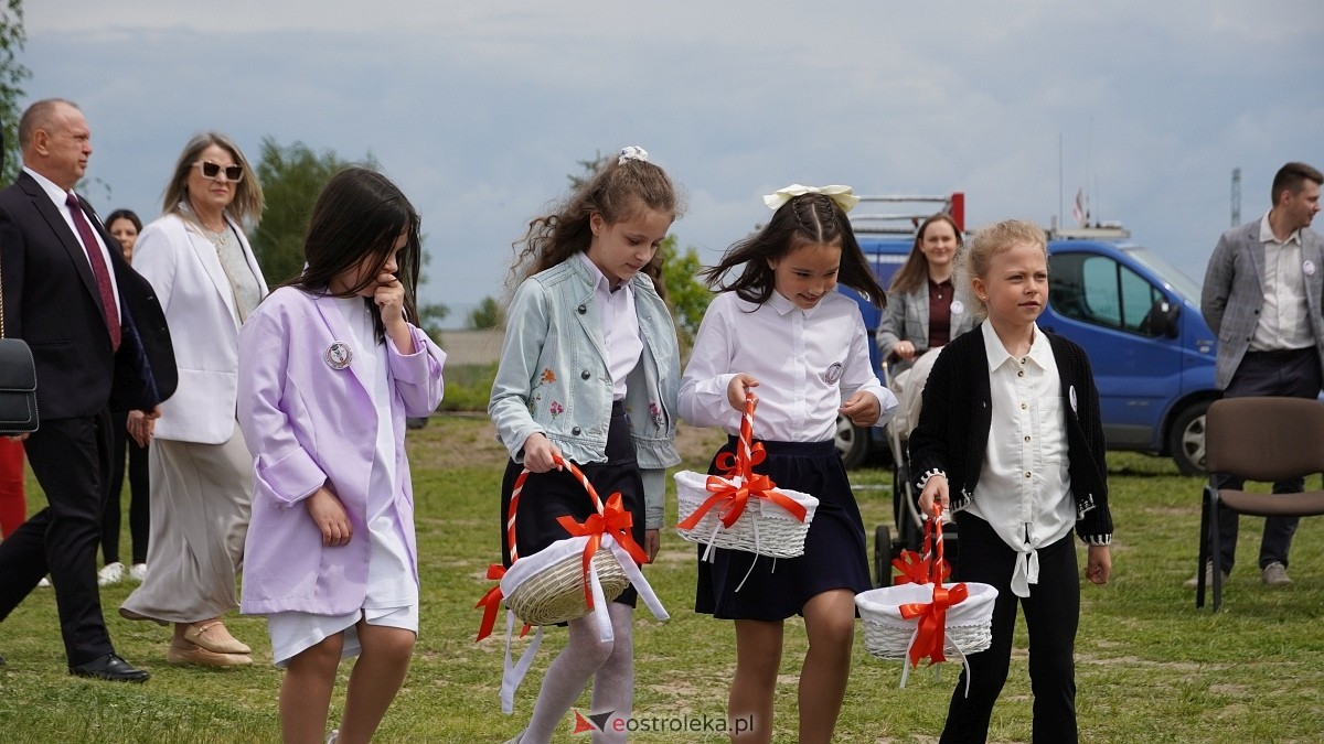 Jubilesz Szkoły Podstawowej w Drwęczy [24.05.2025] - zdjęcie #89 - eOstroleka.pl