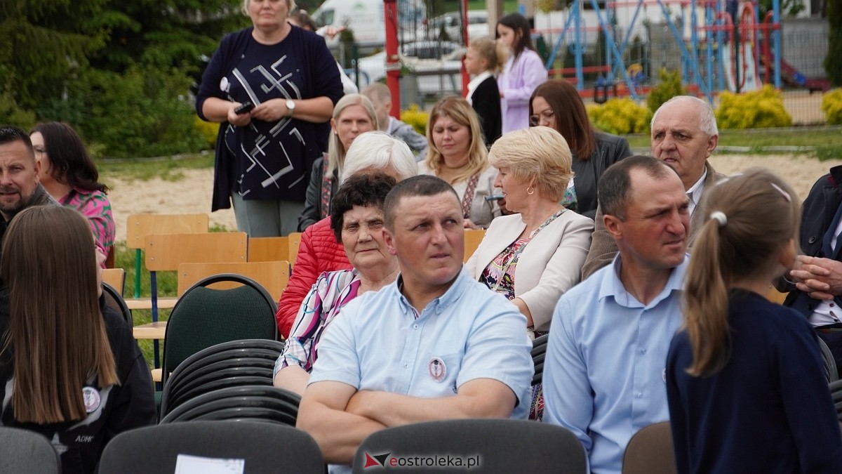Jubilesz Szkoły Podstawowej w Drwęczy [24.05.2025] - zdjęcie #59 - eOstroleka.pl
