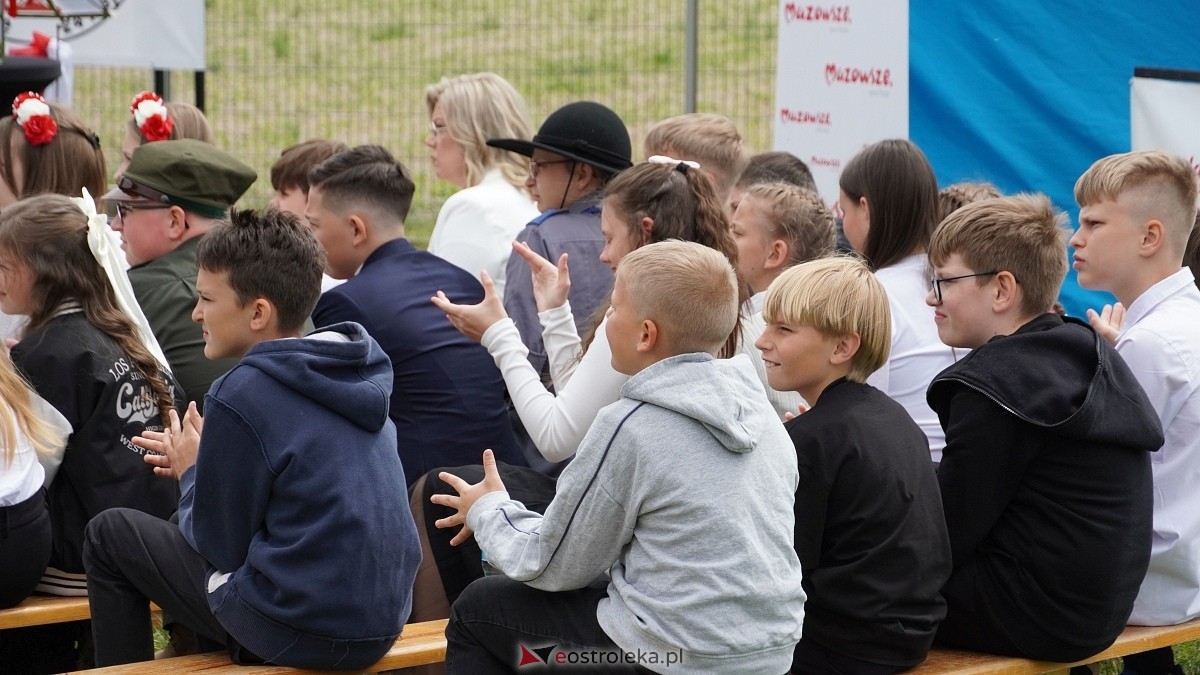 Jubilesz Szkoły Podstawowej w Drwęczy [24.05.2025] - zdjęcie #13 - eOstroleka.pl