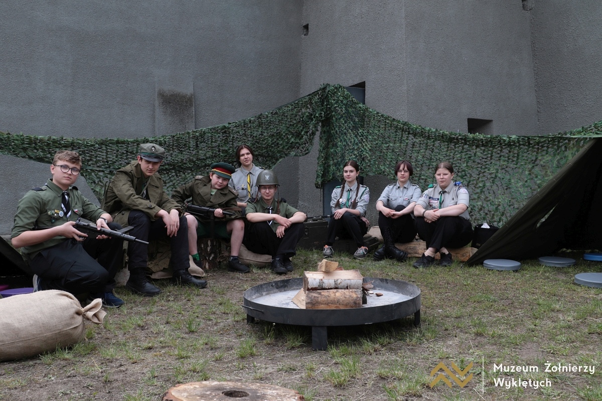Noc Muzeów 2025 w Muzeum Żołnierzy Wyklętych w Ostrołęce [24.05.2025] - zdjęcie #62 - eOstroleka.pl