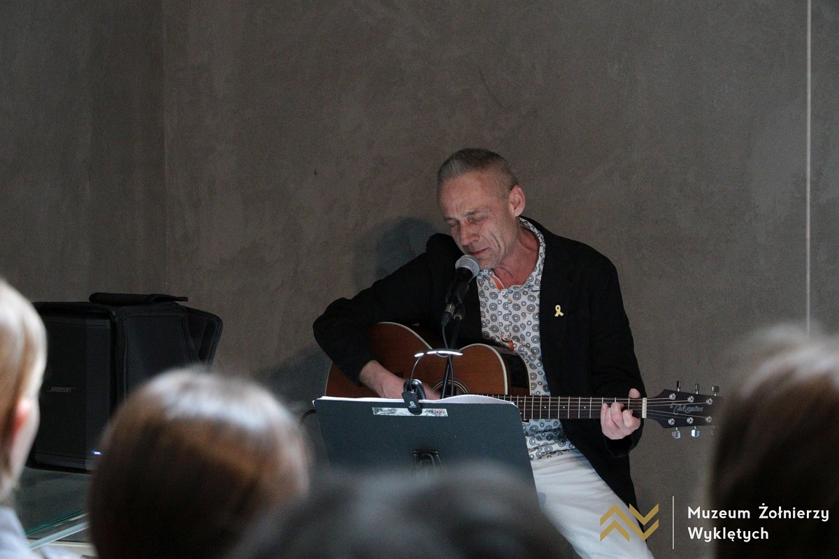 Noc Muzeów 2025 w Muzeum Żołnierzy Wyklętych w Ostrołęce [24.05.2025] - zdjęcie #56 - eOstroleka.pl