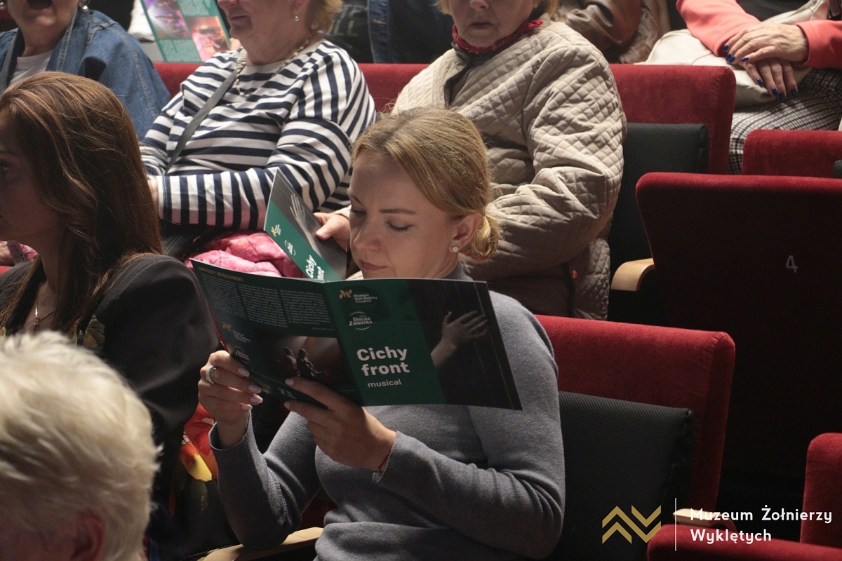 Noc Muzeów 2025 w Muzeum Żołnierzy Wyklętych w Ostrołęce [24.05.2025] - zdjęcie #55 - eOstroleka.pl