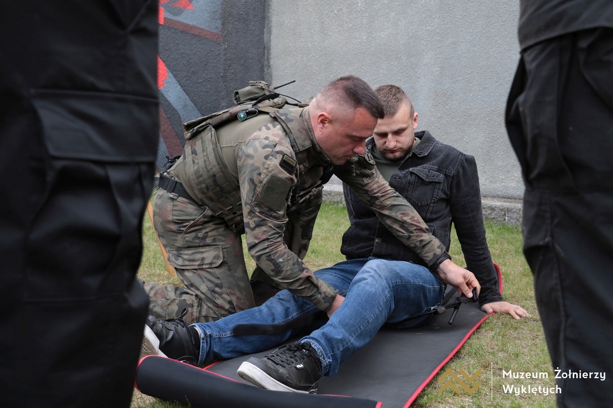 Noc Muzeów 2025 w Muzeum Żołnierzy Wyklętych w Ostrołęce [24.05.2025] - zdjęcie #45 - eOstroleka.pl