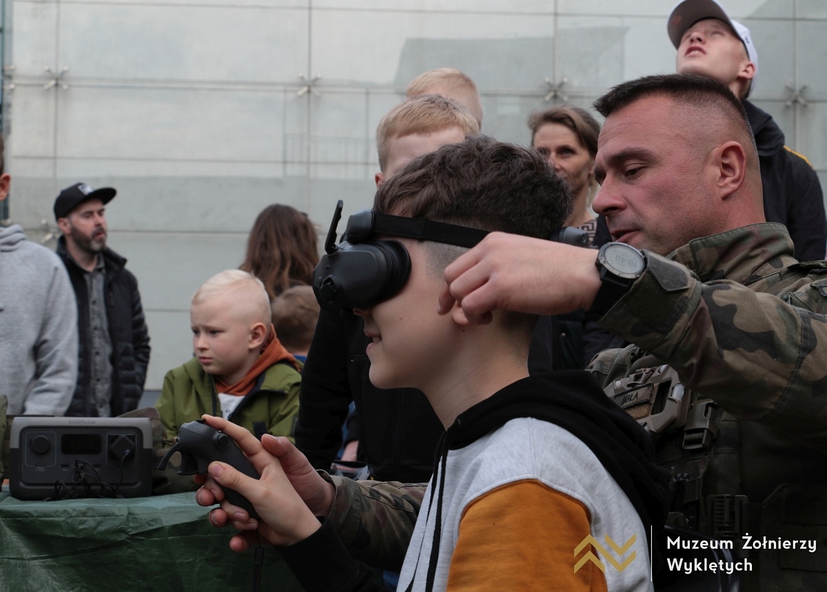 Noc Muzeów 2025 w Muzeum Żołnierzy Wyklętych w Ostrołęce [24.05.2025] - zdjęcie #26 - eOstroleka.pl