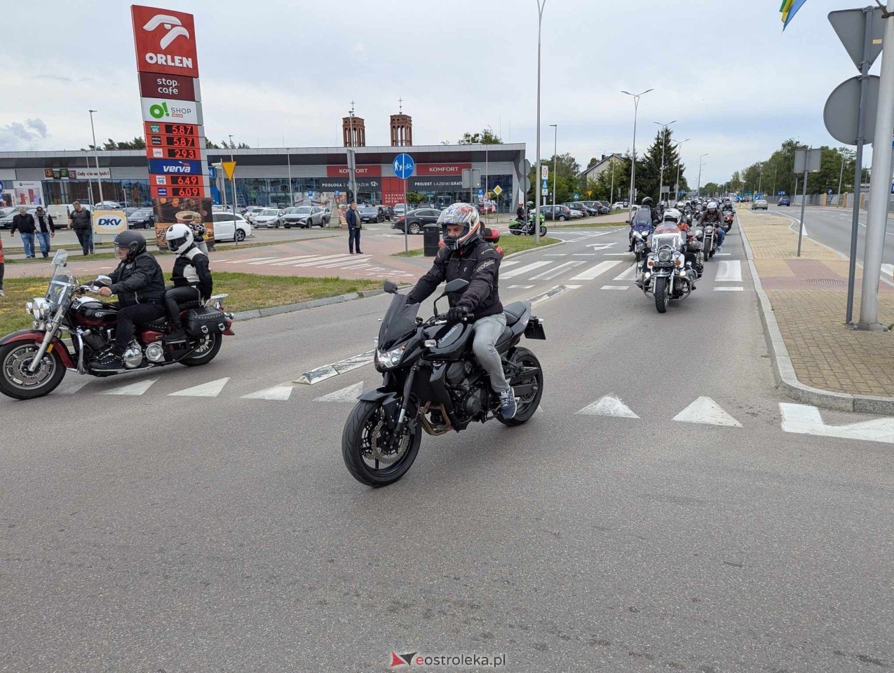 Motoserce 2025 - parada motocykli ulicami Ostrołęki [24.05.2025] - zdjęcie #56 - eOstroleka.pl