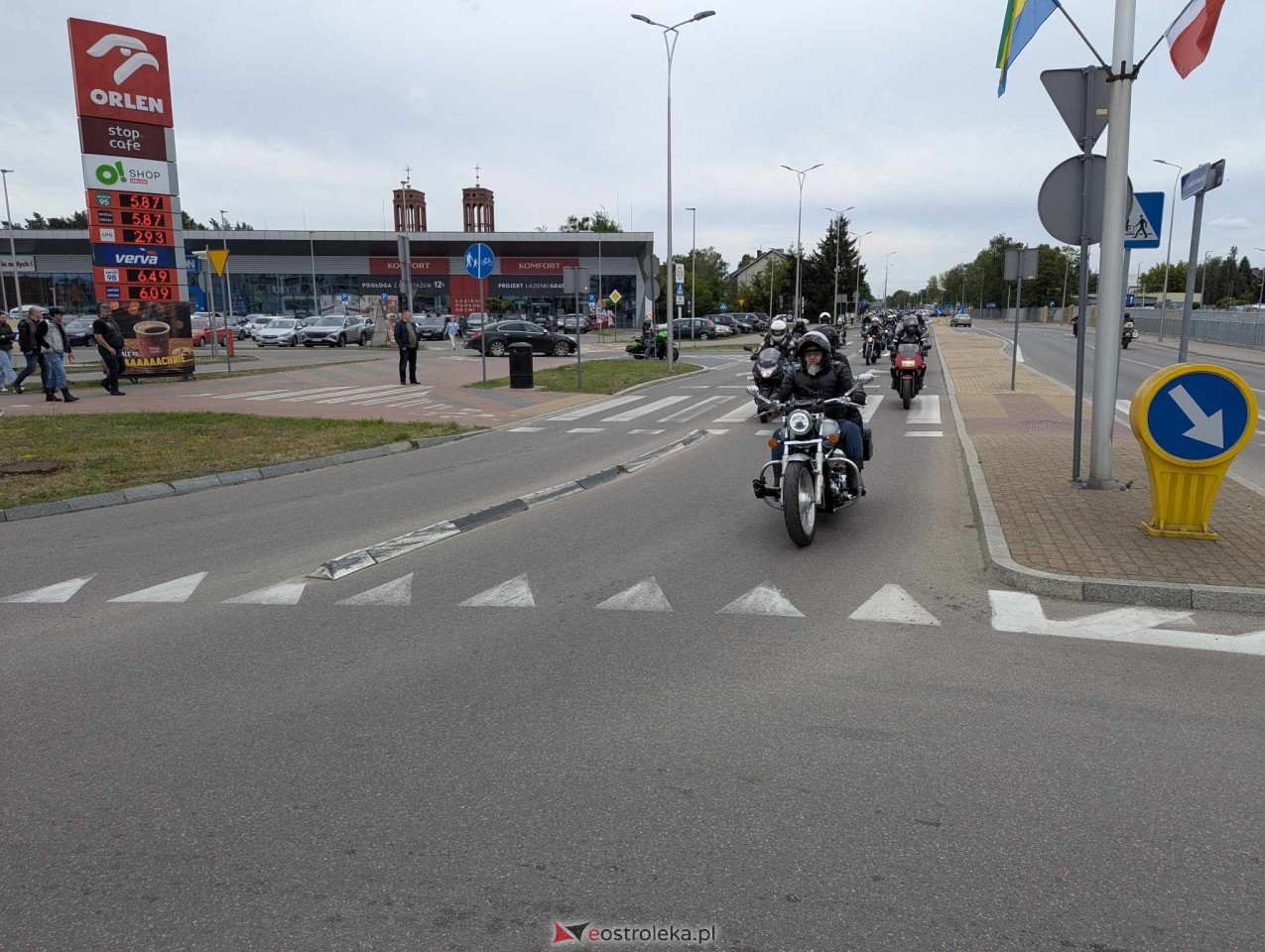 Motoserce 2025 - parada motocykli ulicami Ostrołęki [24.05.2025] - zdjęcie #32 - eOstroleka.pl