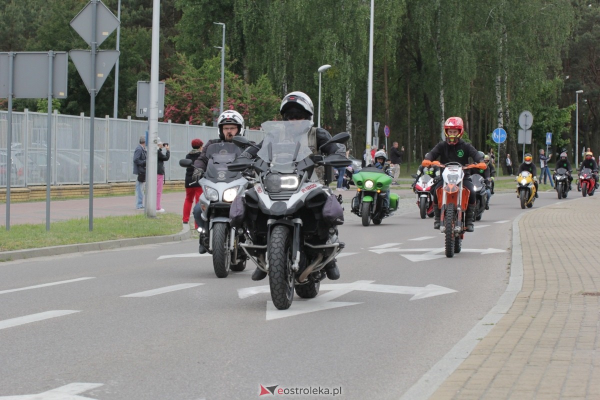 Motoserce 2025 - parada motocykli ulicami Ostrołęki [24.05.2025] - zdjęcie #153 - eOstroleka.pl