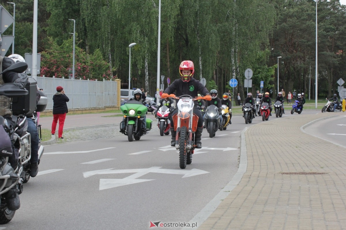 Motoserce 2025 - parada motocykli ulicami Ostrołęki [24.05.2025] - zdjęcie #152 - eOstroleka.pl