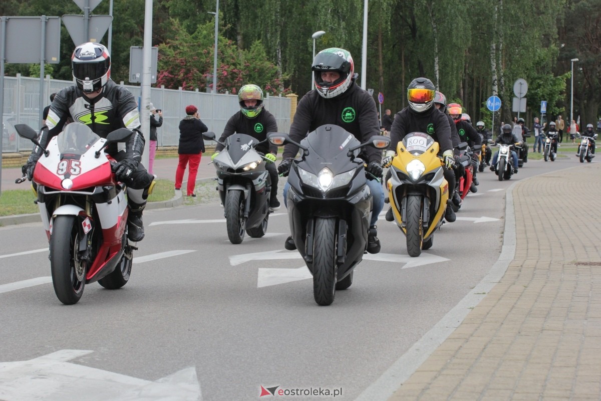 Motoserce 2025 - parada motocykli ulicami Ostrołęki [24.05.2025] - zdjęcie #147 - eOstroleka.pl