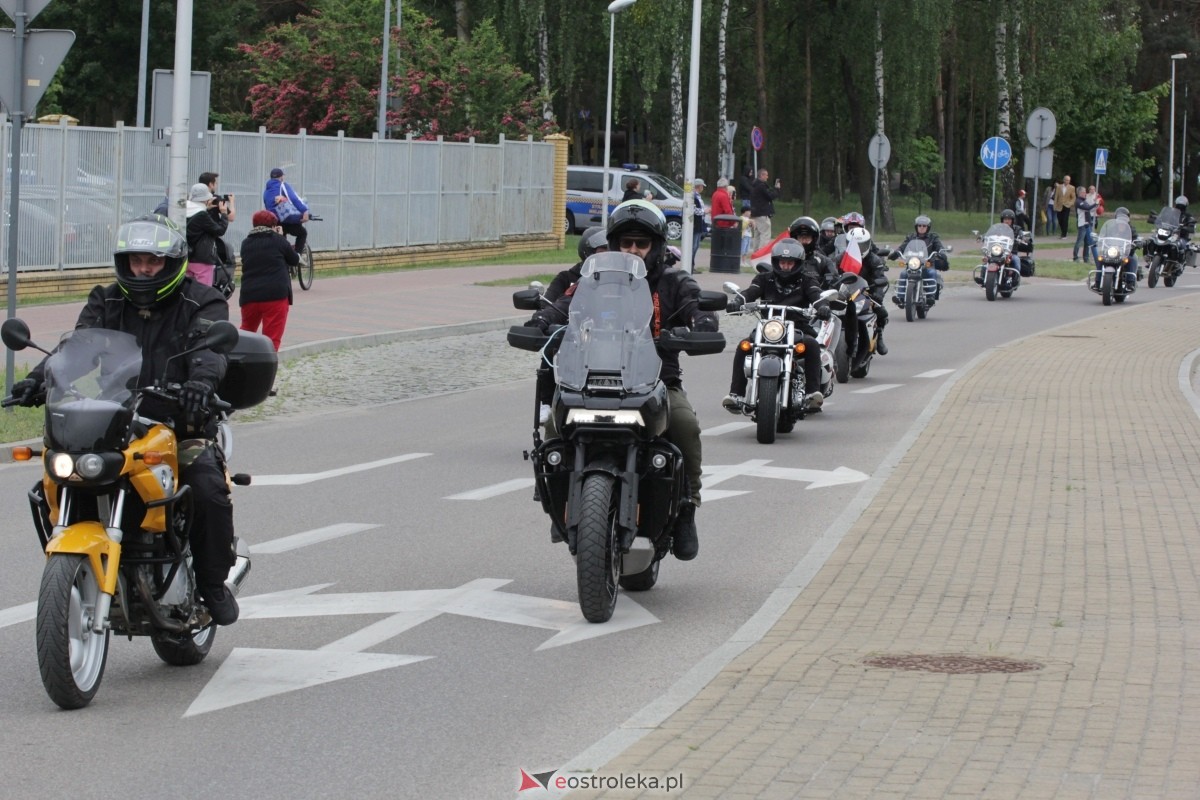 Motoserce 2025 - parada motocykli ulicami Ostrołęki [24.05.2025] - zdjęcie #140 - eOstroleka.pl