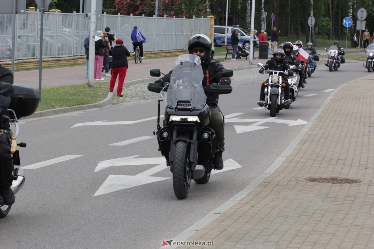 Motoserce 2025 - parada motocykli ulicami Ostrołęki [24.05.2025] - zdjęcie #139 - eOstroleka.pl