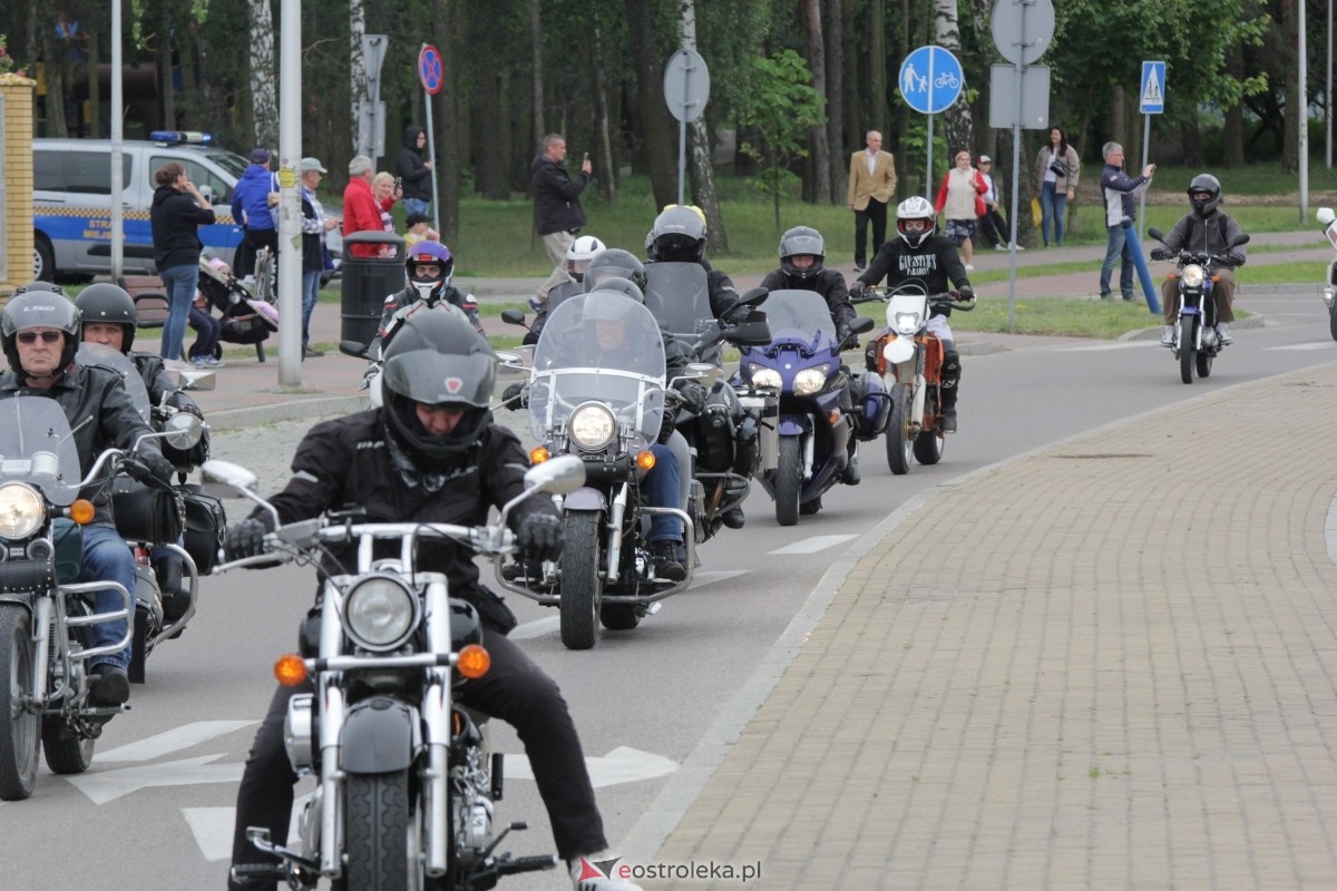 Motoserce 2025 - parada motocykli ulicami Ostrołęki [24.05.2025] - zdjęcie #134 - eOstroleka.pl