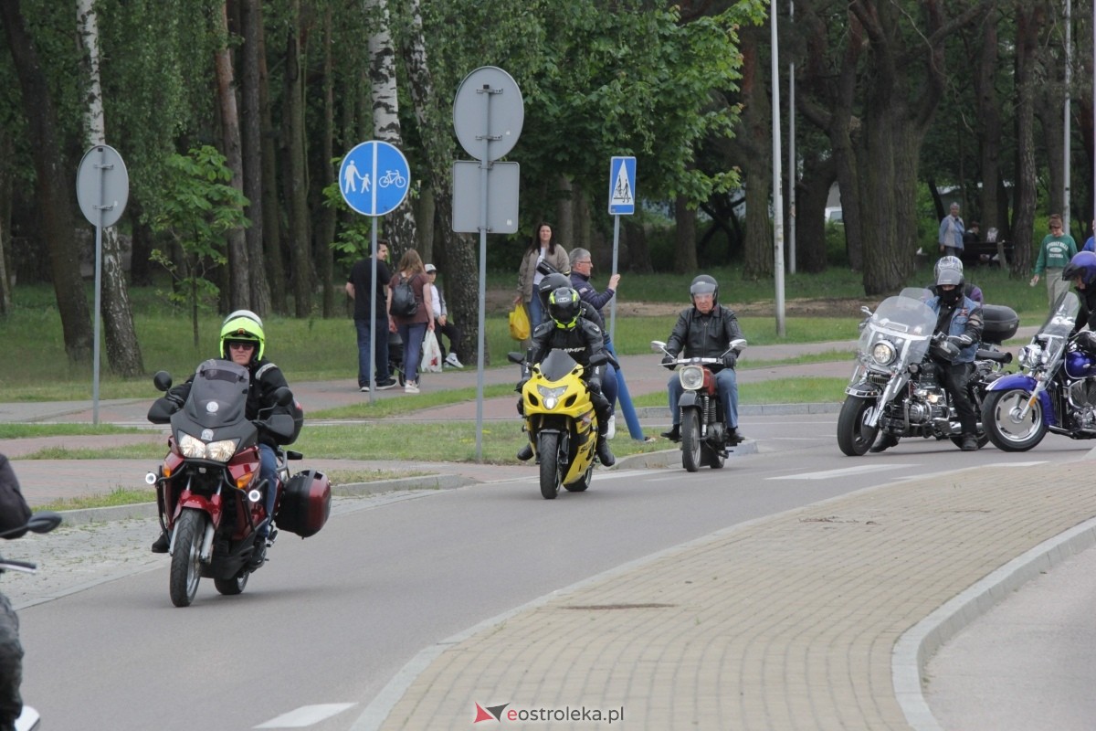 Motoserce 2025 - parada motocykli ulicami Ostrołęki [24.05.2025] - zdjęcie #129 - eOstroleka.pl